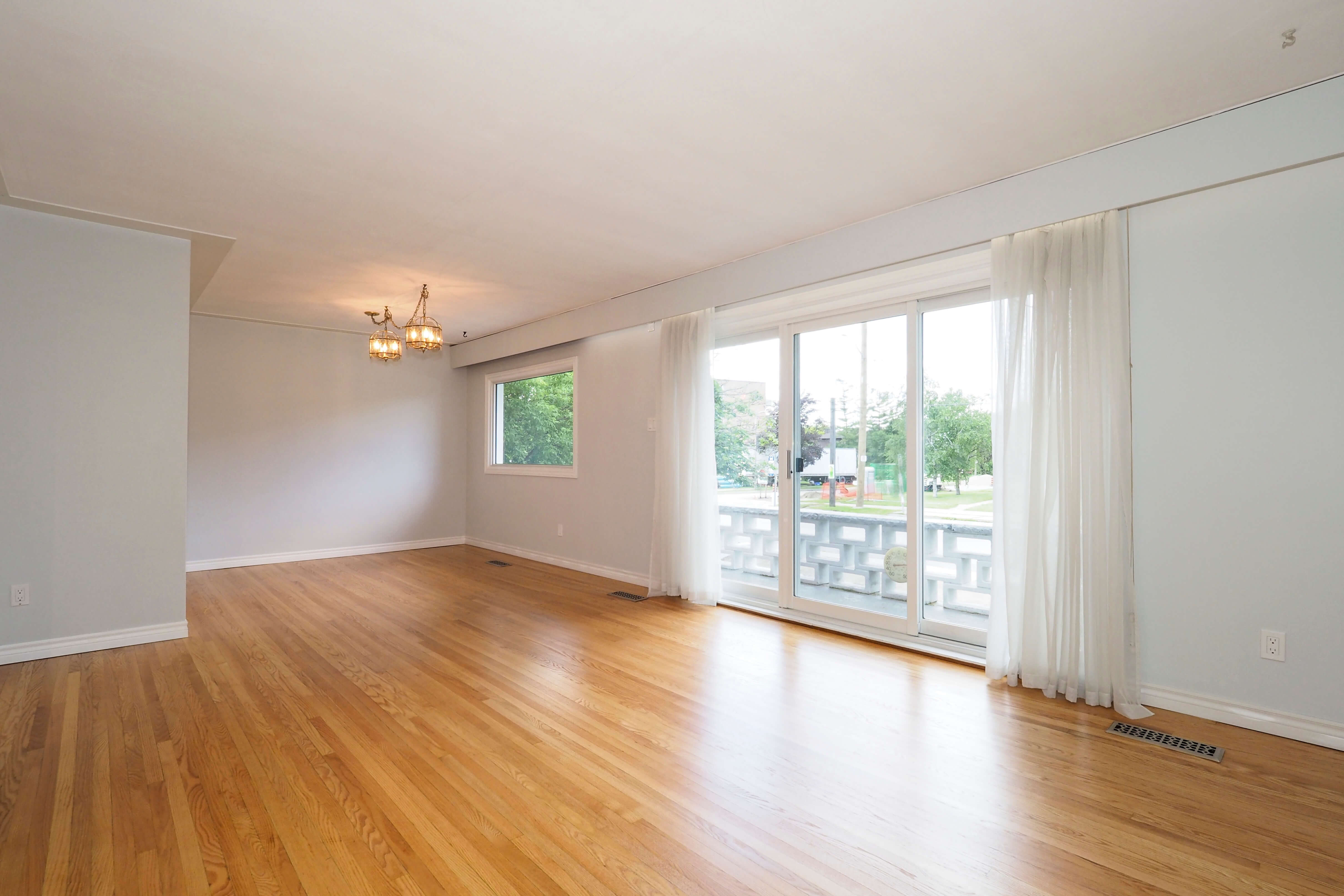 Living and dining room
